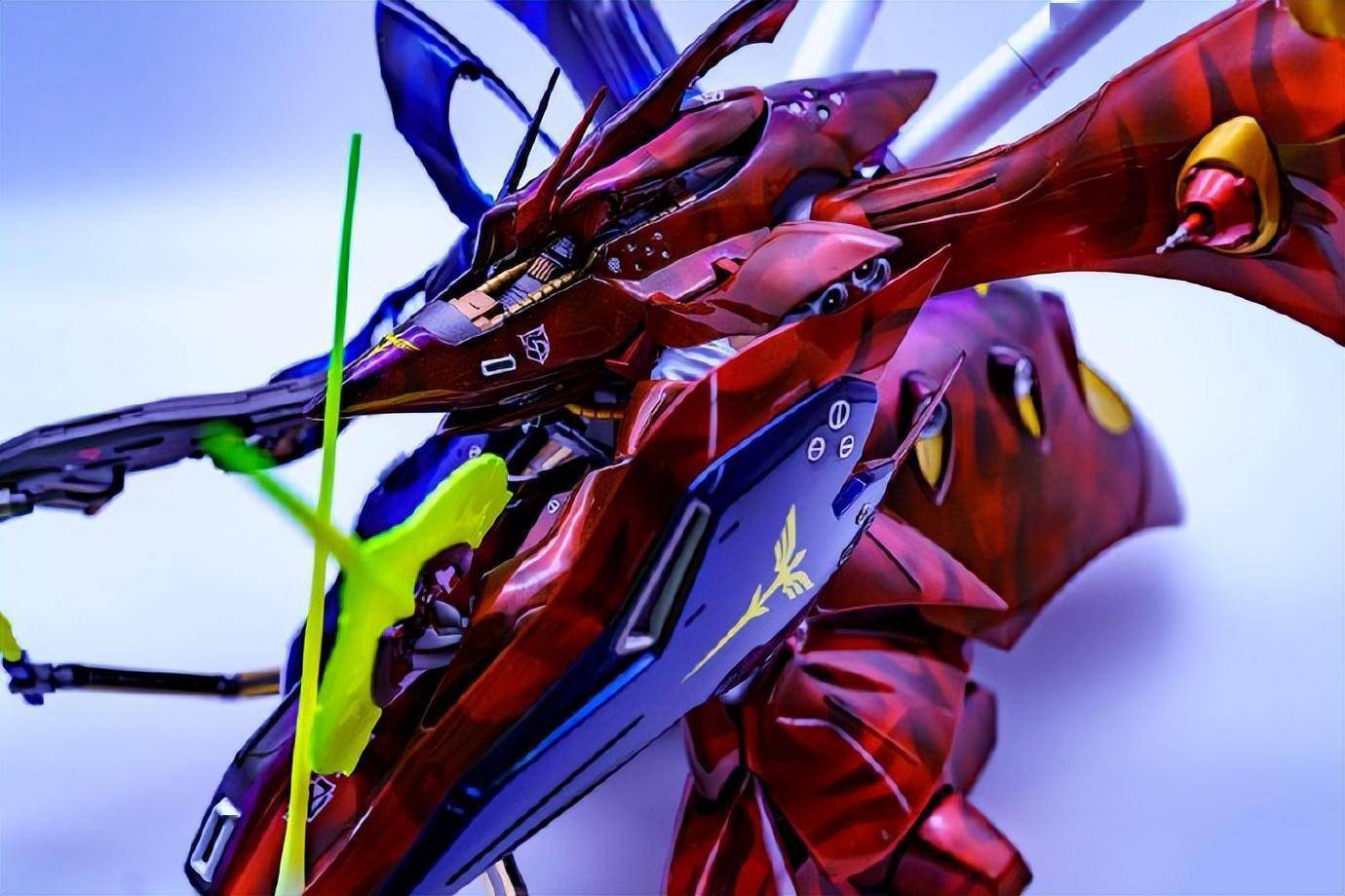 不对称涂装,机动战士高达夜莺模型