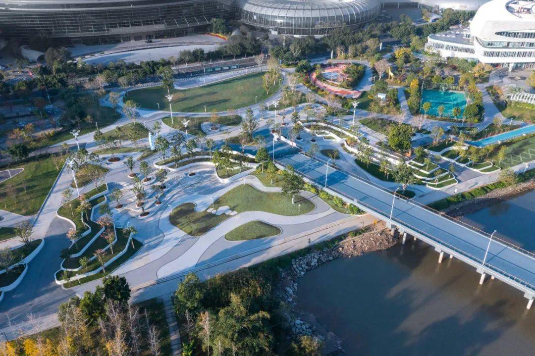 流动美学焕活滨江新地标|福州冠城大通广场·游艇会_空间体系_景观