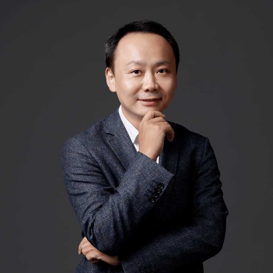 尹航教授先后获得国家自然基金委杰出青年科学基金,北京市卓越青年
