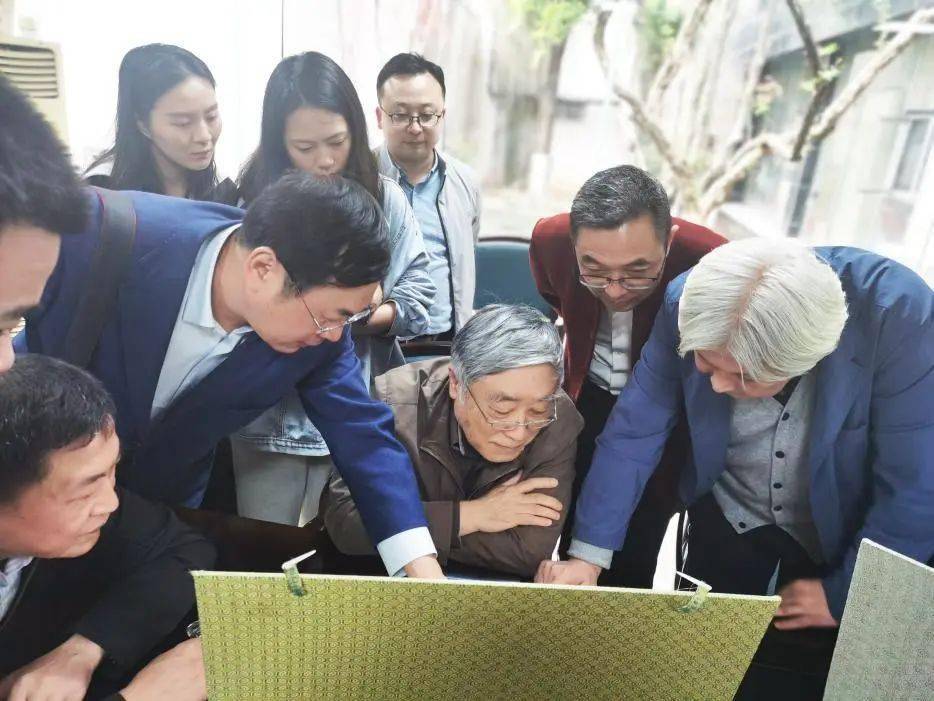 中国古文字研究会会长,吉林大学原副校长,教授吴振武,清华大学出土