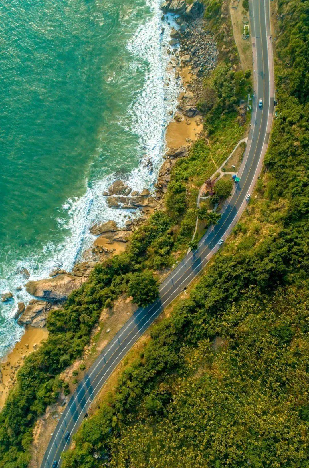 万宁日月湾最美公路图片