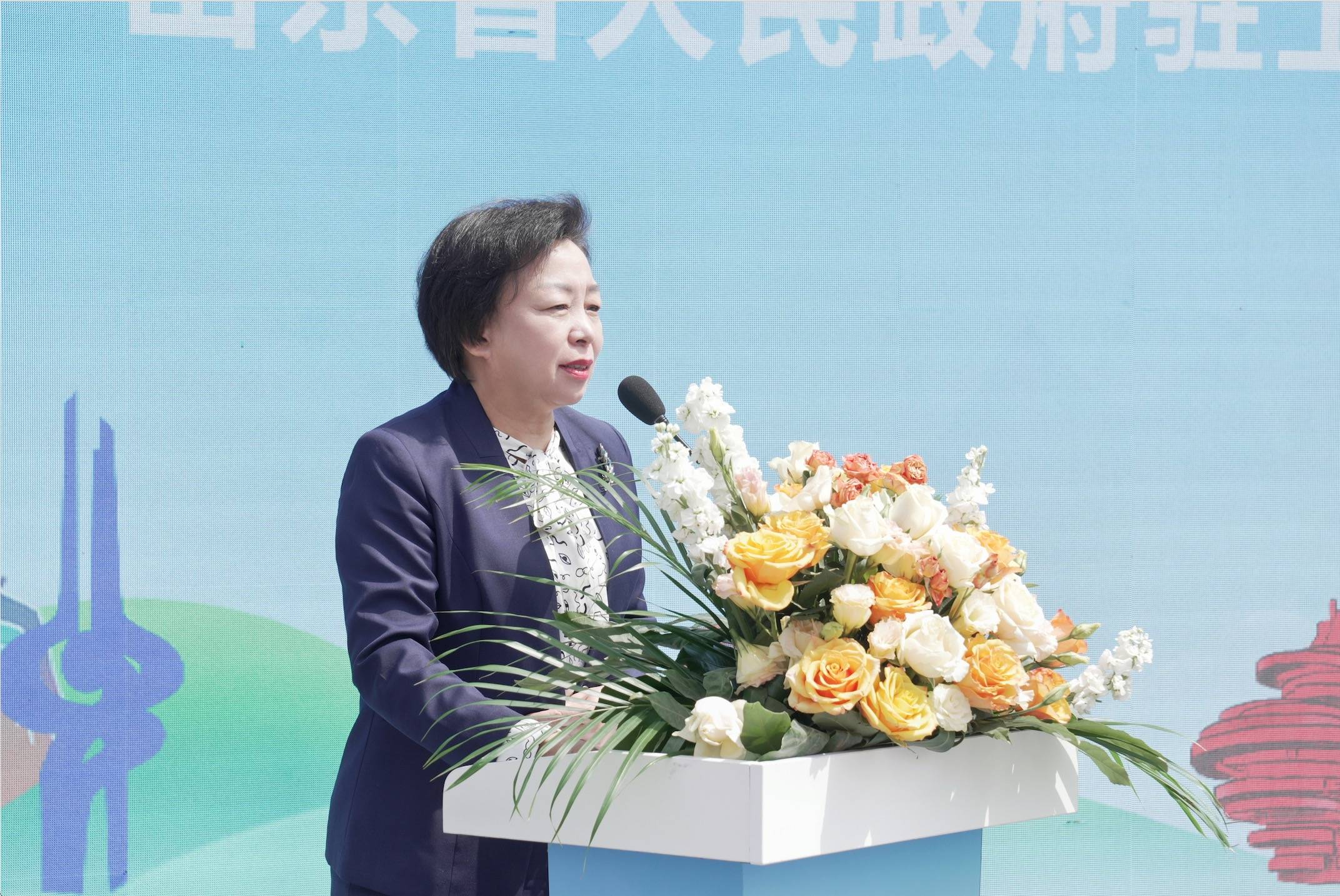 启动仪式上,山东省驻沪办党委副书记,副主任陈金秀在致辞中表示,山东