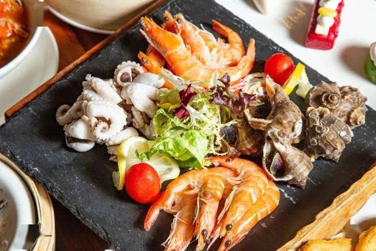 ￥168购1大1小【宝龙铂尔曼】味见八闽地道风味自助午/晚餐！（厦门宝龙泊尔曼大酒店简介电话）