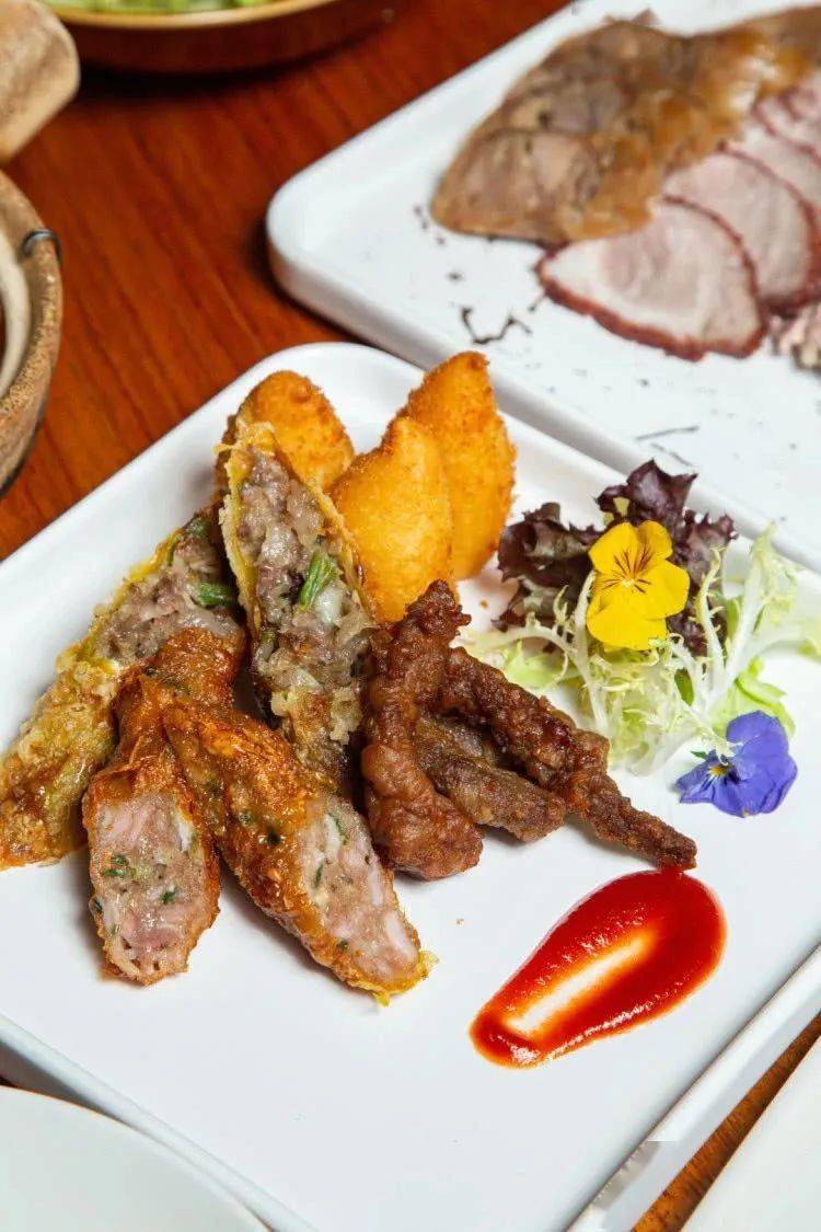 ￥168购1大1小【宝龙铂尔曼】味见八闽地道风味自助午/晚餐！（厦门宝龙泊尔曼大酒店简介电话）