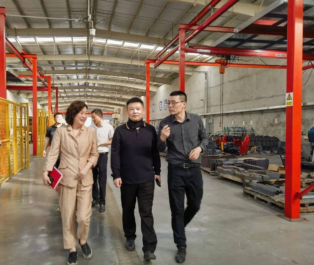 韩斌走访调研亚父园区重点企业_发展_生产_问题
