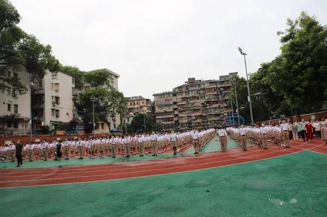 广州市知用学校活动对象:初三年级学生及家长地点:广州市增城区新塘瑶