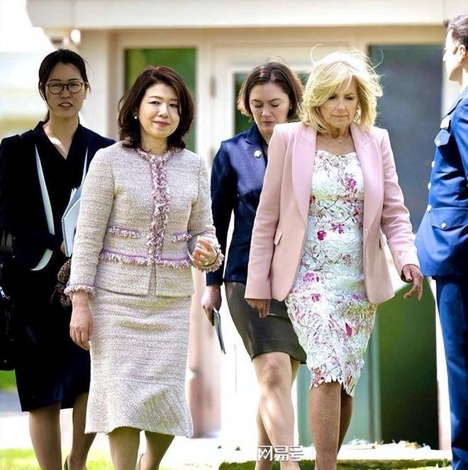 穿小香风惊艳白宫, 不输美国夫人_吉尔拜登_低调_外交