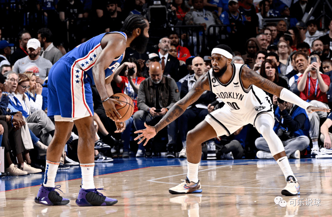 哈登13中3,76人2-0!这轮可以提前宣布结束了!_比德_马克西_篮网