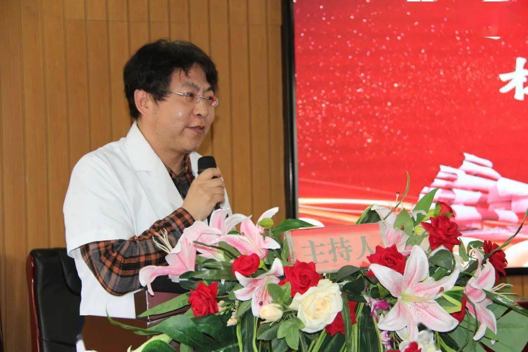 科研实验室妇科系列副主任白军博士进行精彩的点评.