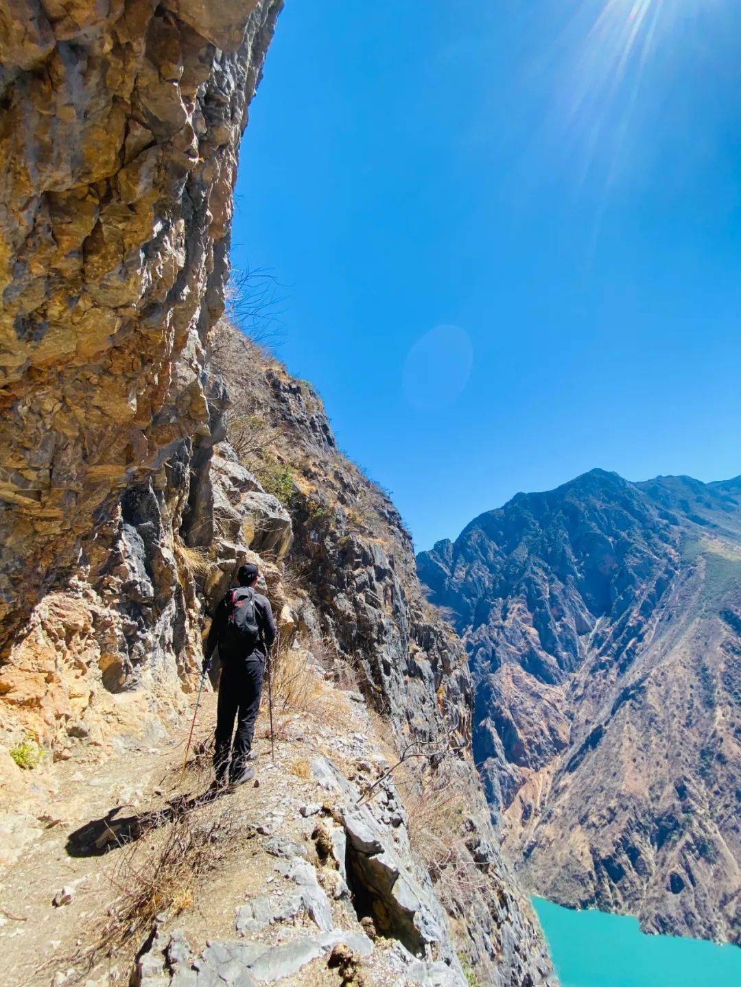 月27日-6月1日虎跳峽高路石頭城太子關徒步穿越_峽谷_哈巴雪山_金沙江