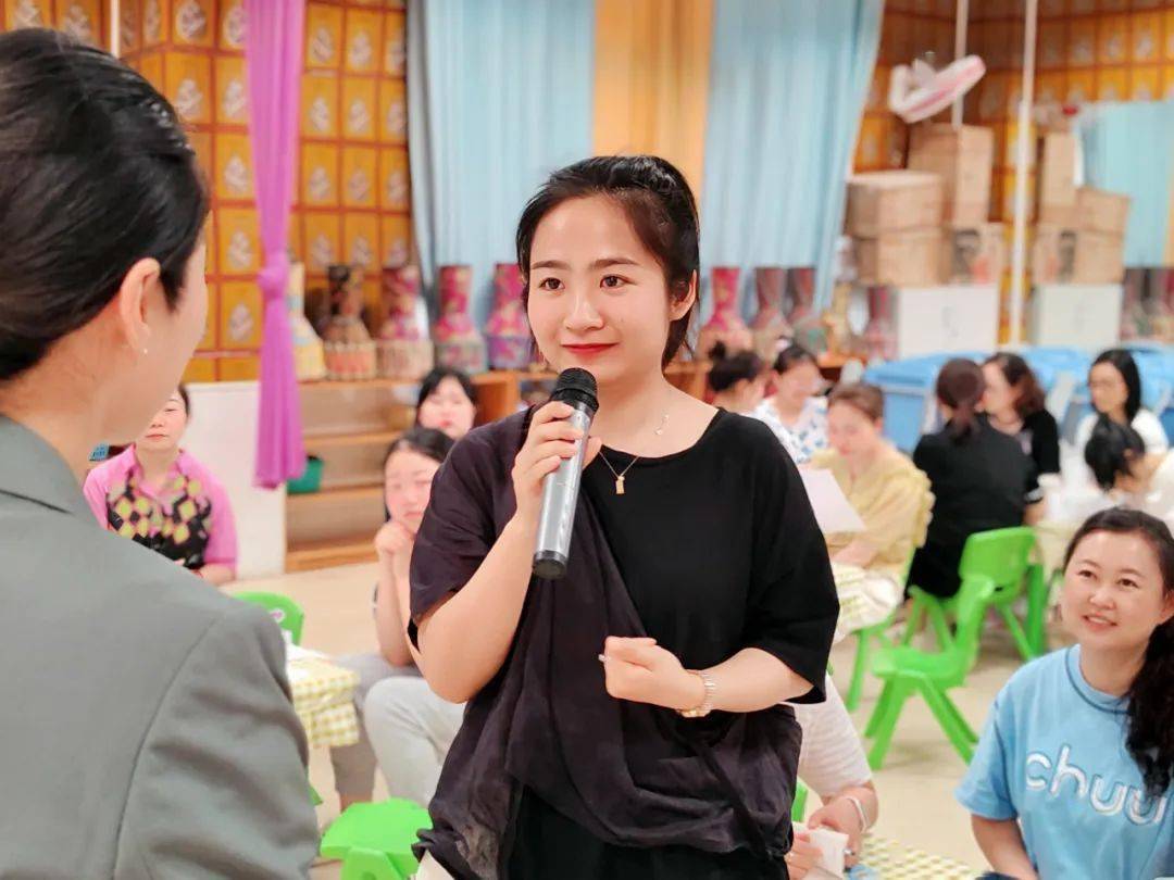 23世界读书日】彭图定制 创意读书会《非暴力沟通》