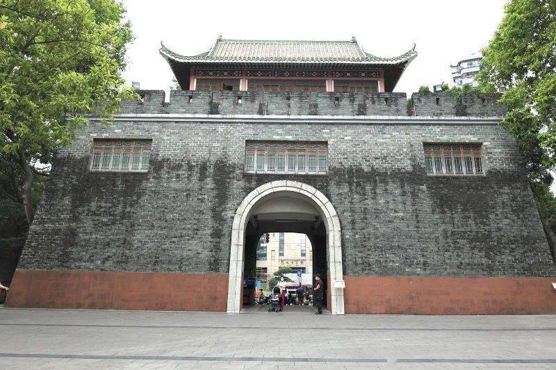 大东门,西门口,小北,大北……广州消失的城门,就藏在这些地名里_城墙