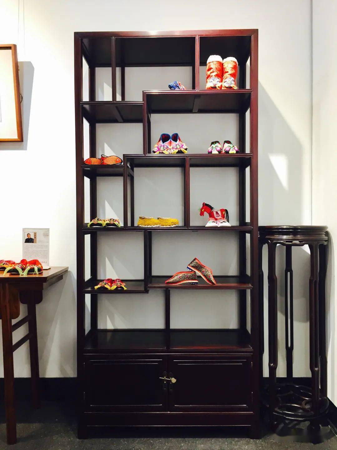 通古博今——博古架_收纳_古玩_的作用