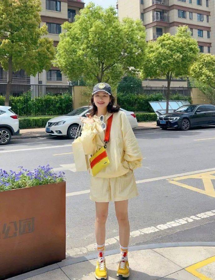阿莫学长所有的深情,都藏在学长的文字里一起涨姿势不涨身高不涨肉,只