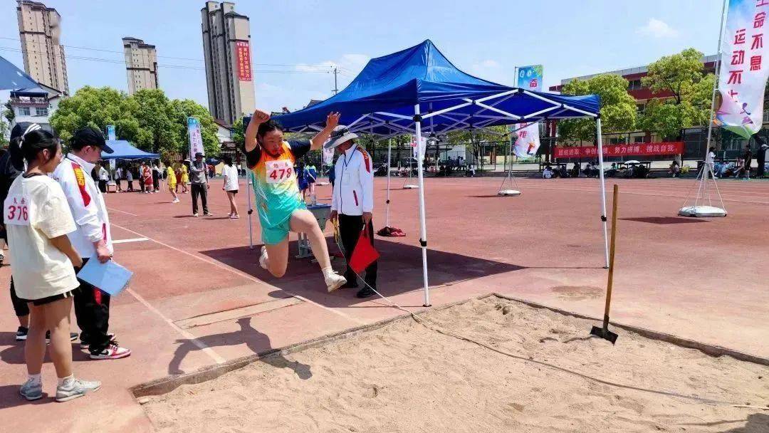 顽强拼搏展风采 | 勉县2023年中小学生田径运动会汉中市仁德学校再创