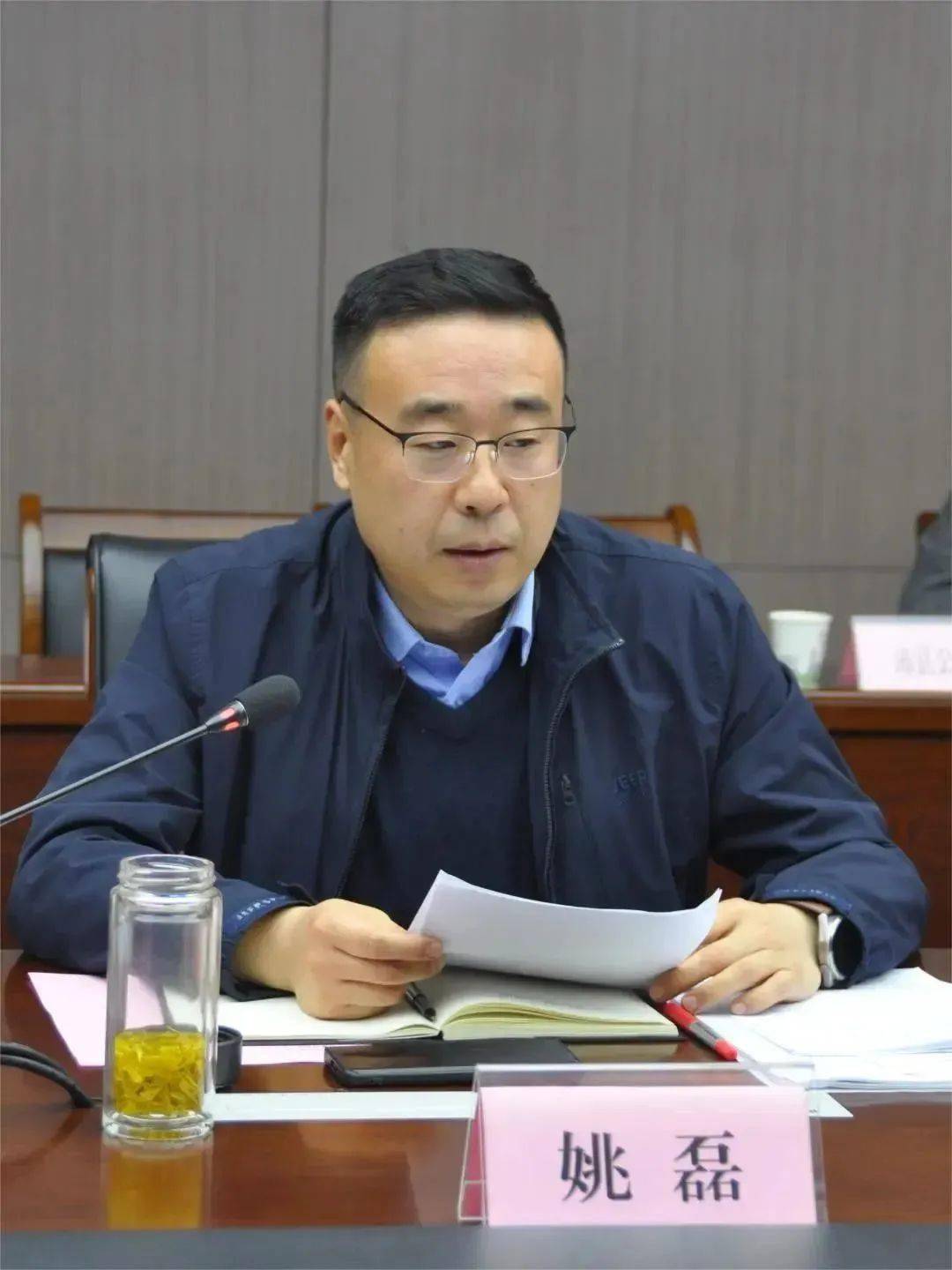 市人民检察院第四检察部副主任吴寒冰市人民检察院第一检察部副主任荣