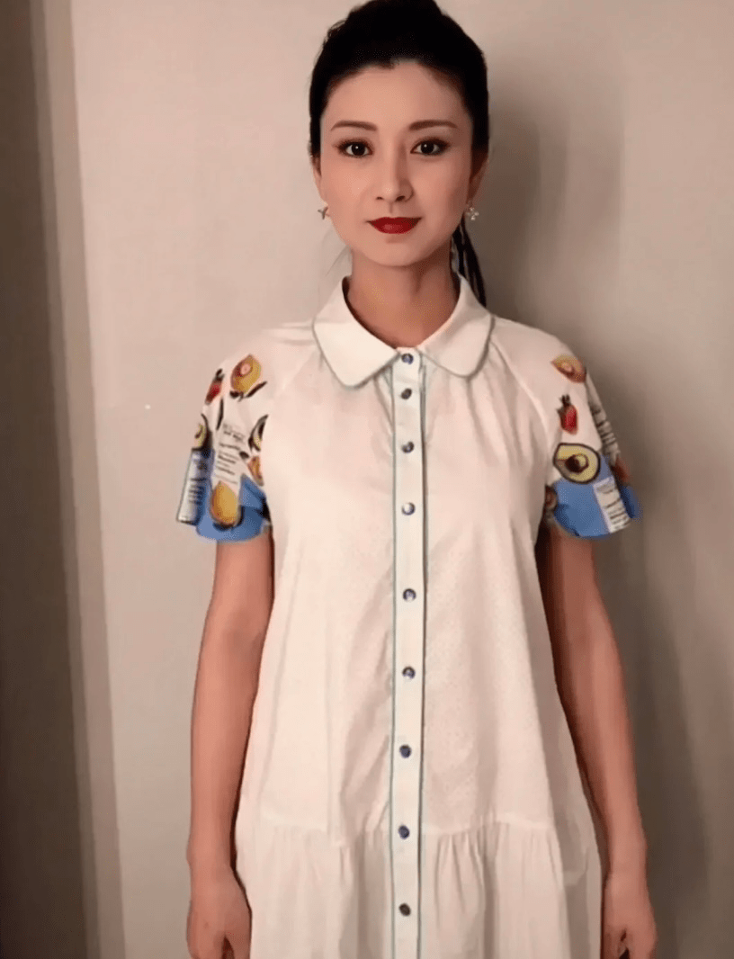 娱乐圈的丑姐是谁(娱乐圈的丑姐是谁啊)（娱乐圈的丑女）