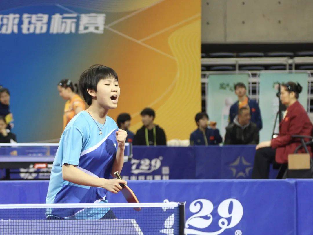 姚睿轩▲刘明鹤河北队的三号位郭斯予虽然是第一次参加少锦赛,但