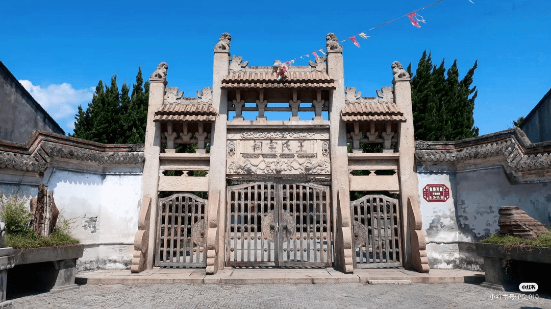 文旅龙湾永昌堡内现存有都堂第,状元府第,世大夫祠,布政司祠,青石门