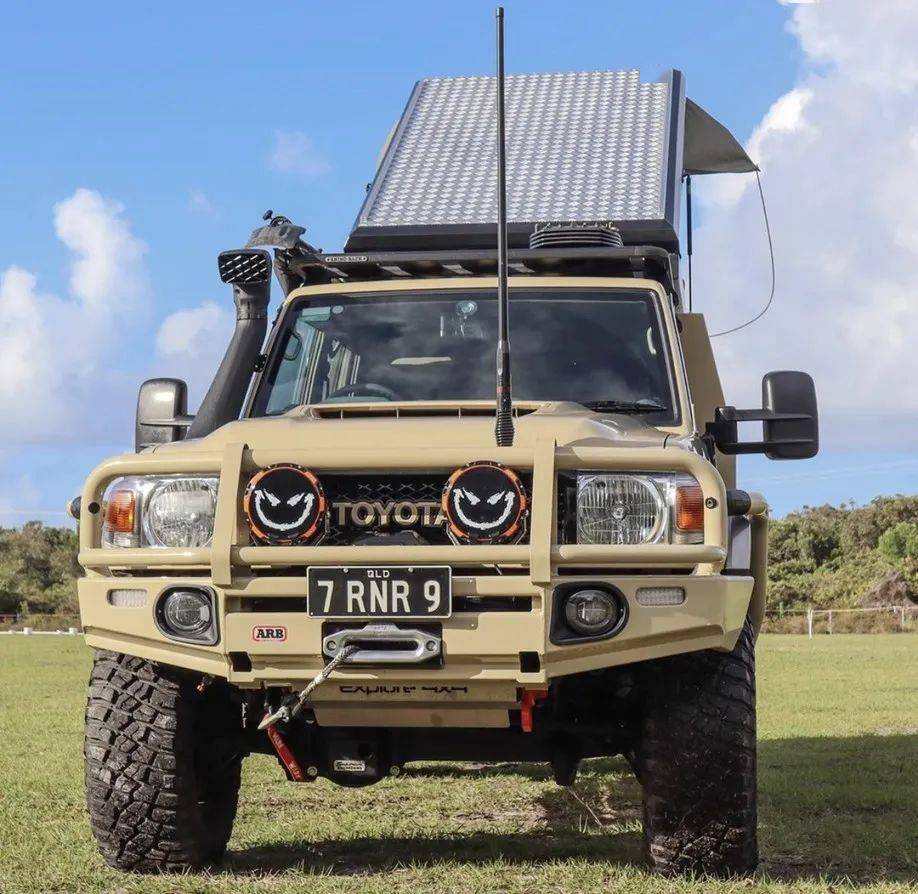 这辆改装过的丰田lc79,千万越野人的终极梦想吧?_搜狐汽车_搜狐网