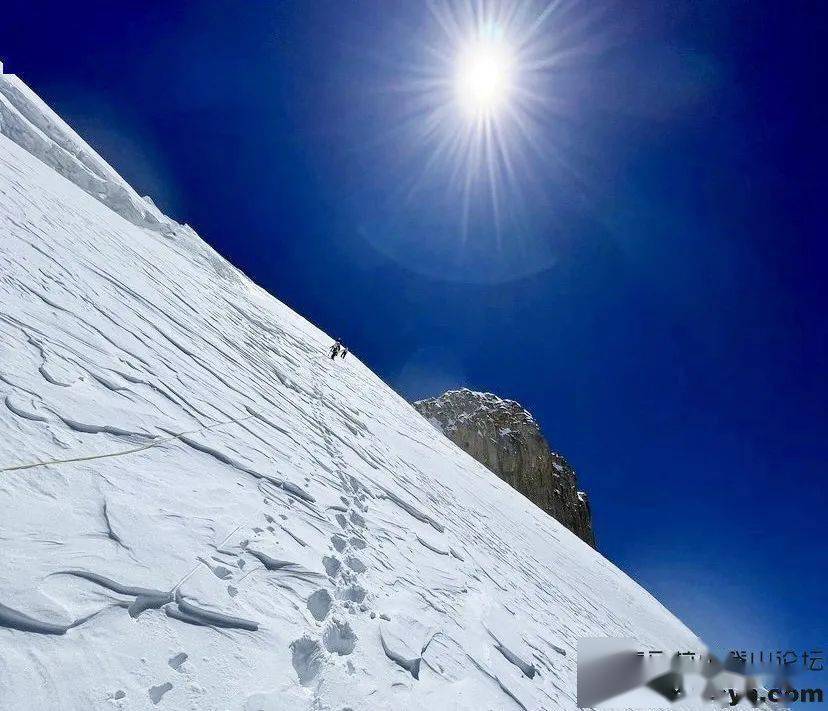 [巴]Great Trango Tower峰登山历史和此刻尚未取得成功的攀登_山峰_阿尔卑斯_Jim