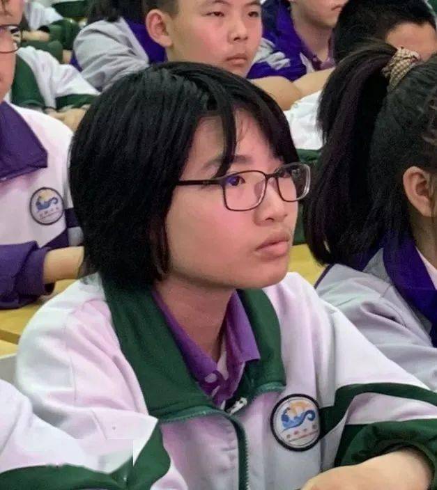 南部中学思源校区开展纪念"五四"运动主题演讲比赛_青春_精神_弘扬