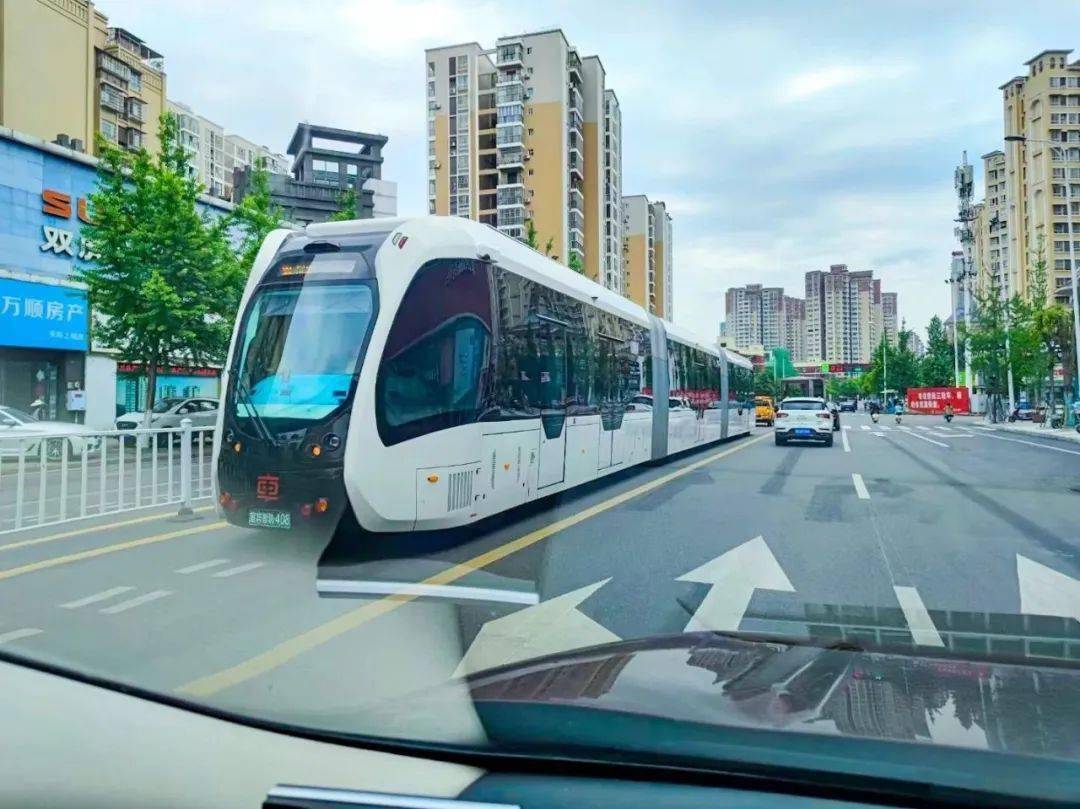 就在今天,宜宾智轨t4线开到了南溪!_测试_进行_系统