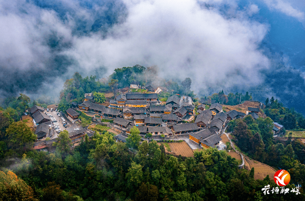 矮寨·十八洞·德夯大峡谷景区入选国家级文明旅游示范单位_湘西_来源_湖南省