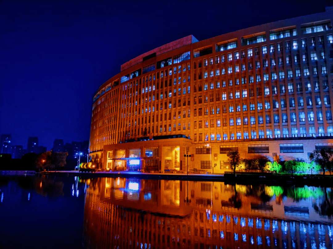 河南工業大學圖書館中南民族大學圖書館天津科技大學河西校區圖書館