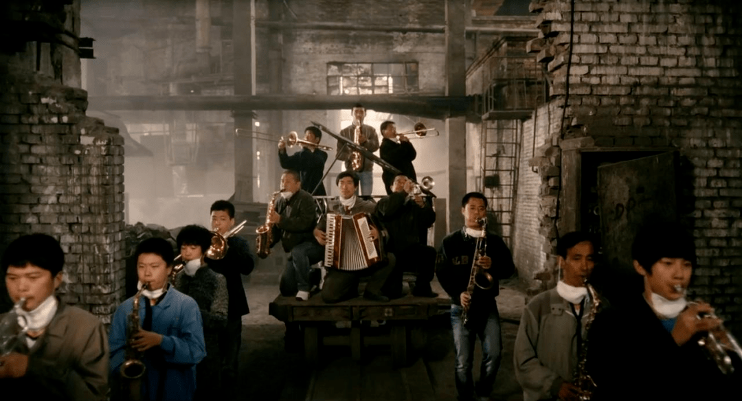 东北下岗潮下的父爱故事,比《漫长的季节》更动人_陈桂林_钢琴_电影