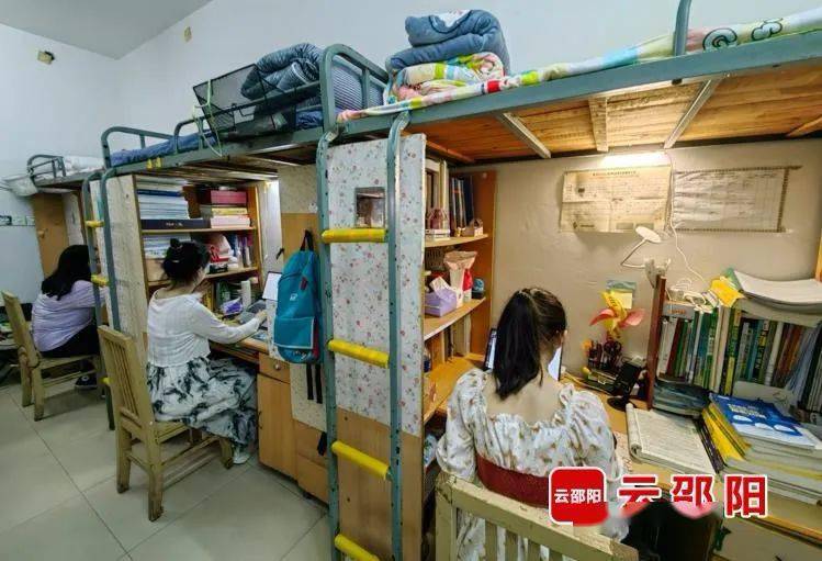 邵阳一学校同寝室5名女生,全部考研成功,背后原因是…_来自_刘婷_方式