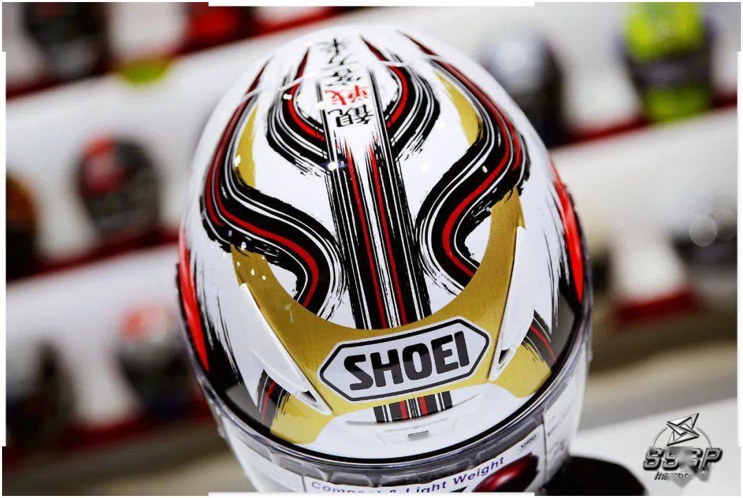 成为传奇的一代经典,现货销售……【ssgp摩品店】_头盔_镜片_造型