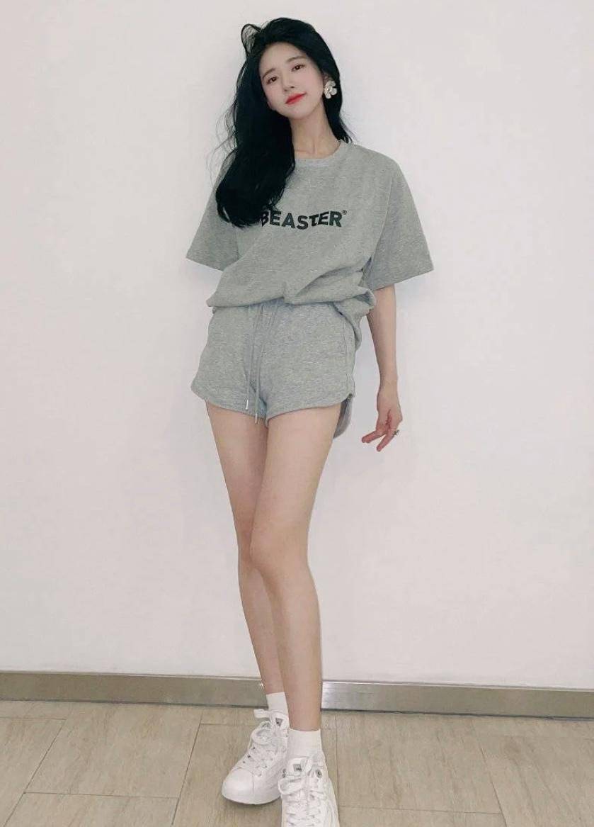 娱乐圈长腿系列之赵露思_火星_上线_优酷