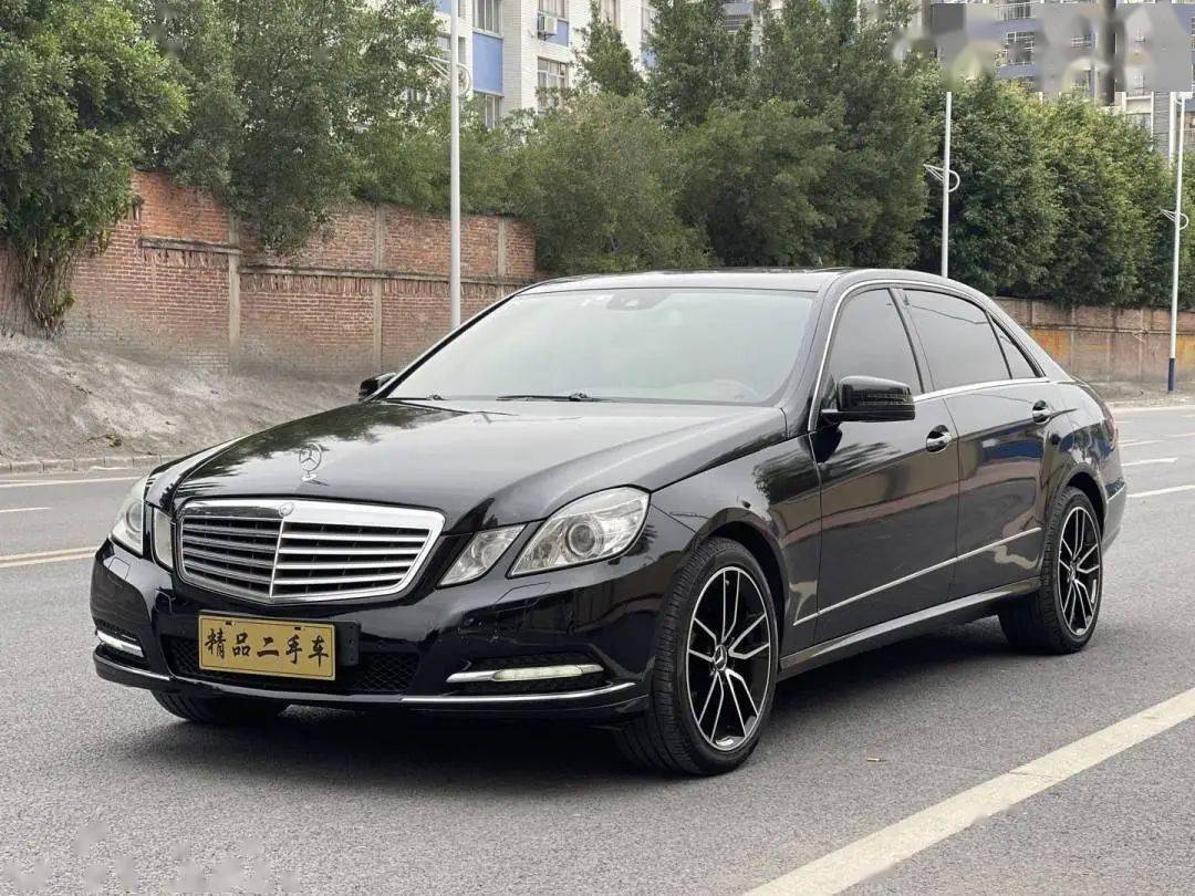 15期】罗定二手车推荐!13年奔驰e300l,车况佳,手快有!