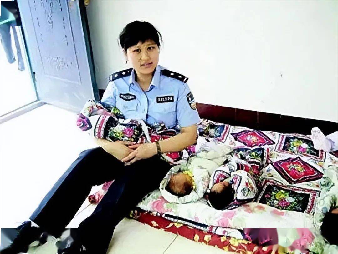 08年汶川地震,那个在废墟中哺乳9名婴儿的女警察,现在怎么样了?