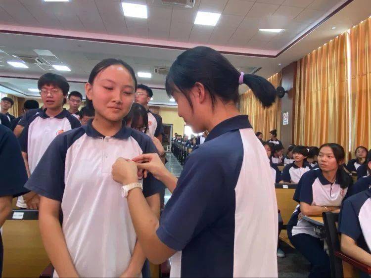 青春践行二十大 强国有我新征程丨景谷一中2023年新团员入团宣誓仪式