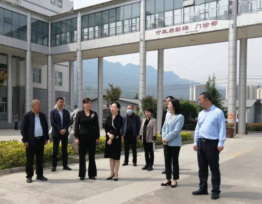 省发改委社会处来成县调研社会领域重点项目建设情况_发展_事业_民生