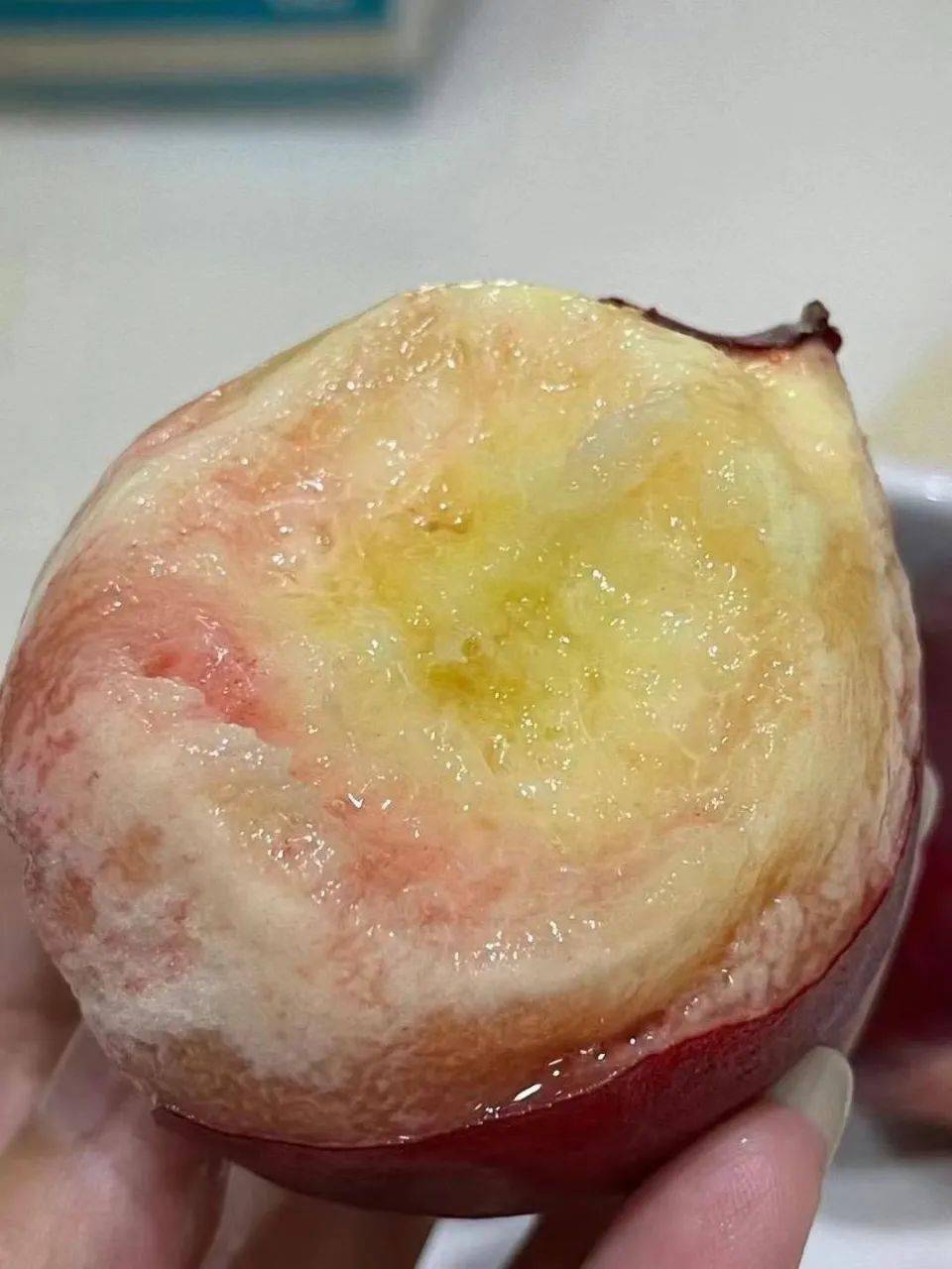 产地食材 ▎黑美人火焰桃,头茬露天鲜桃上市!