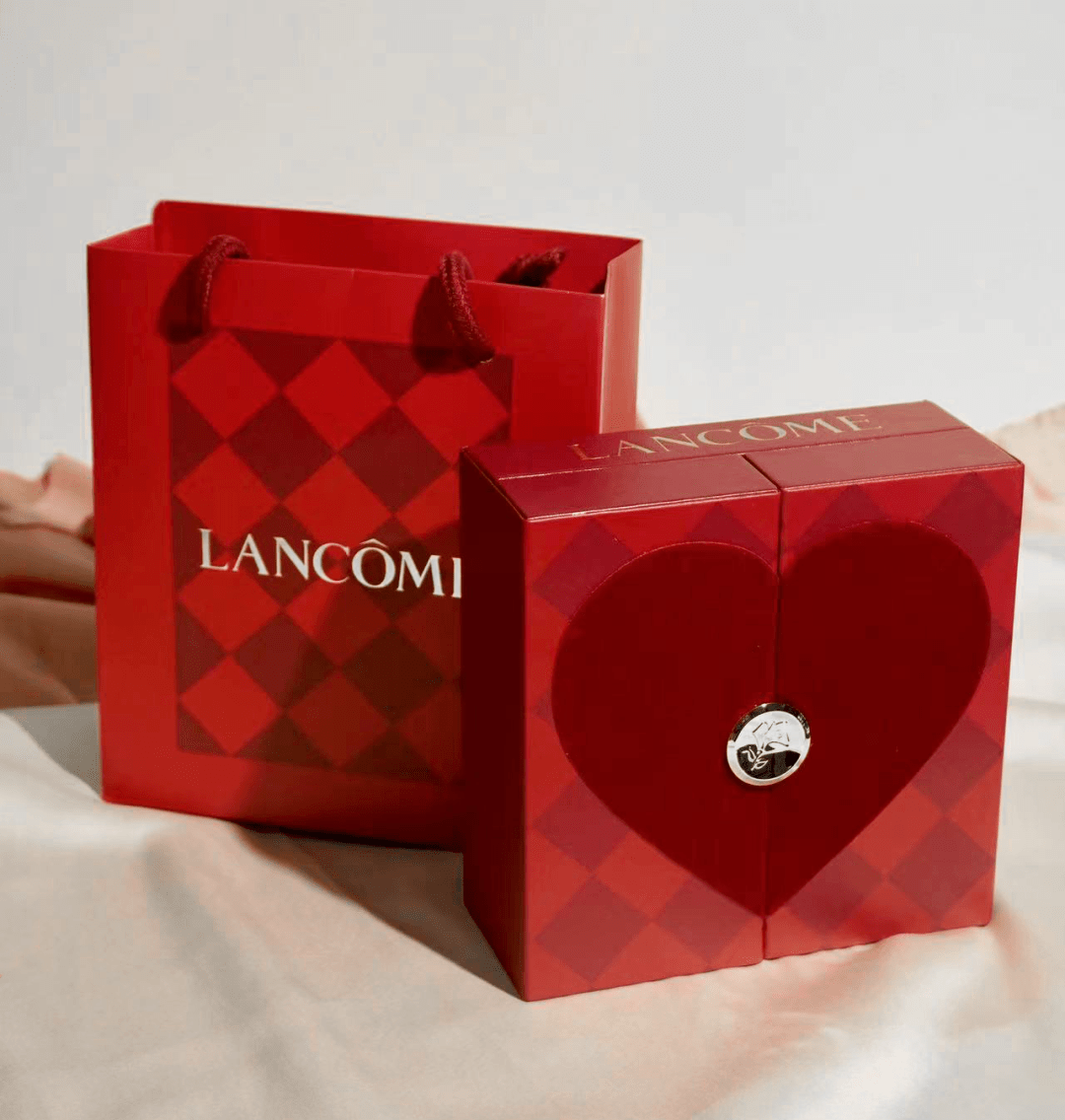 兰蔻小蛮腰口红不到百元!限定丝绒棋盘格礼盒,520送人自留都超赞!