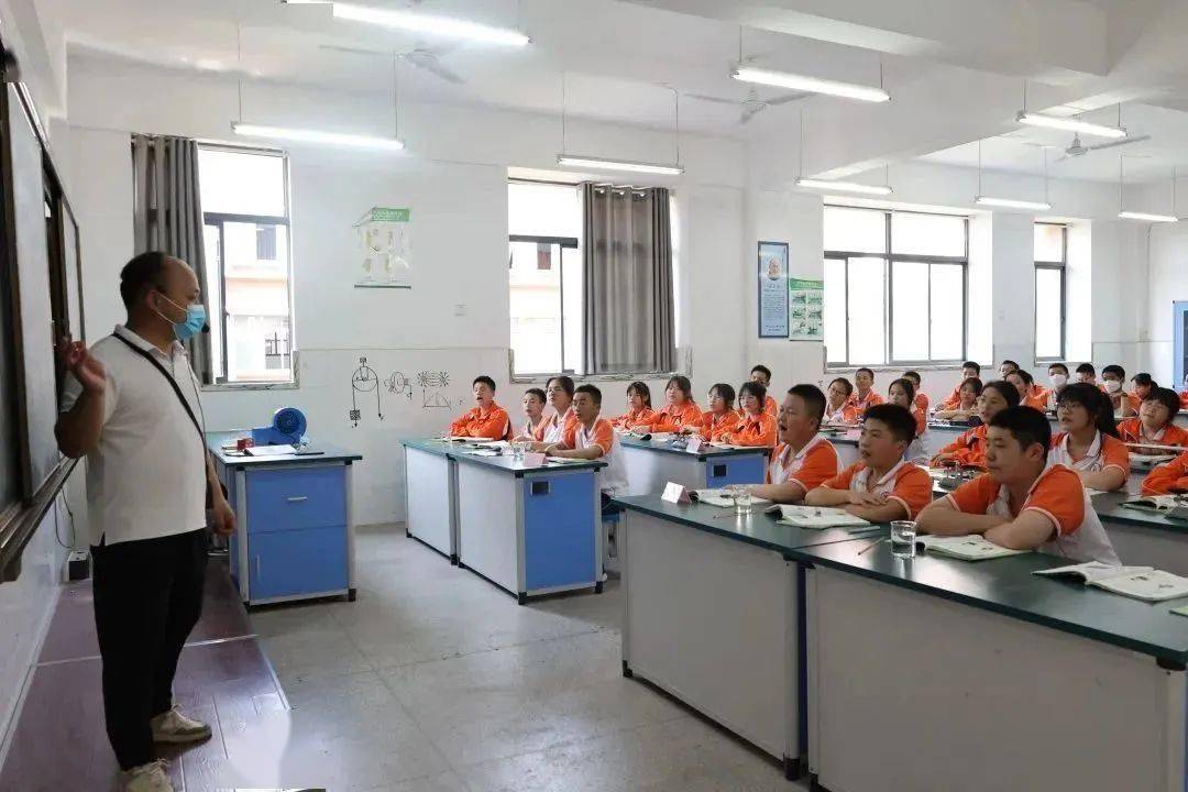 【文明创建知与行·文明校园】南昌县洪州学校开展校园开放日活动