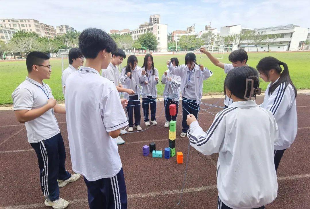 为心赋能 向阳而生——团区委在陈店中学开展高中毕业班心理健康团队