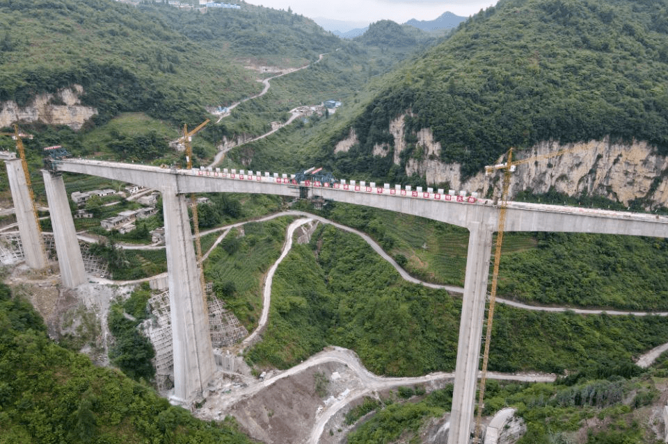 新建敘永至畢節鐵路五項目計劃2023年11月開通運營,目前已進入全力