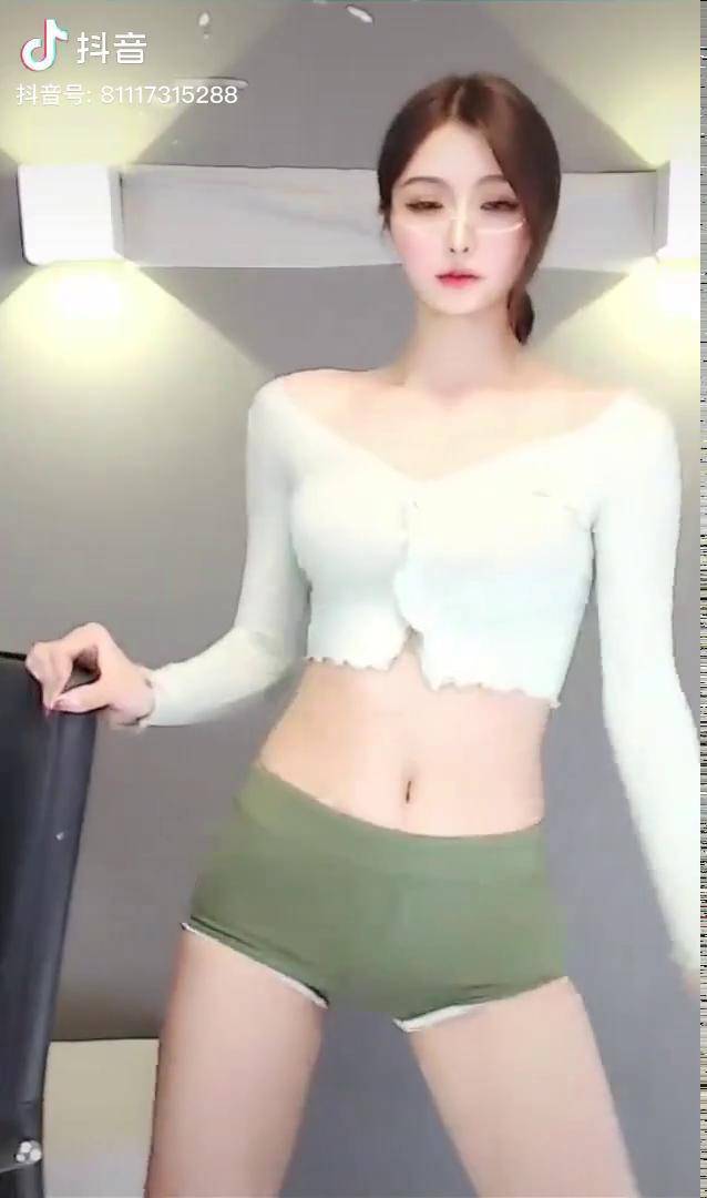 【晴小兔呢】隔壁的兔子 晴小兔 这谁顶得住啊 热舞 妩媚性感 虎牙