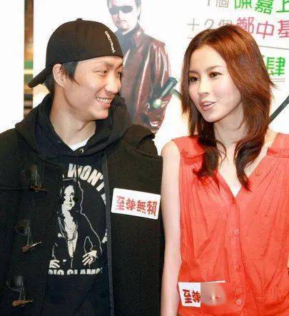 香江忆旧录||香港古早女团cookies走出的邓丽欣,傅颖,杨爱瑾,吴雨霏