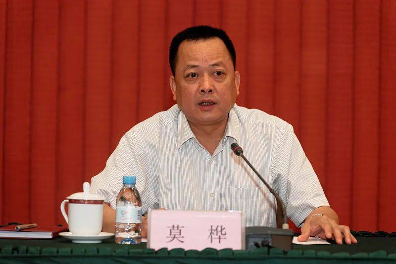 据广西纪检监察网30日消息,玉林市委书记莫桦涉嫌严重违纪违法,目前正