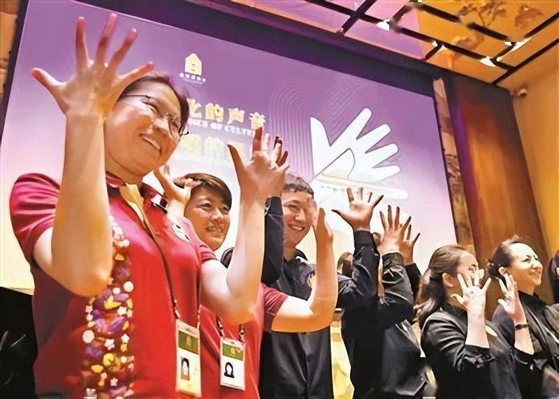 即可快速打开手语讲解视频页面 摄影/北京青年报记者 王晓溪昨天,走进