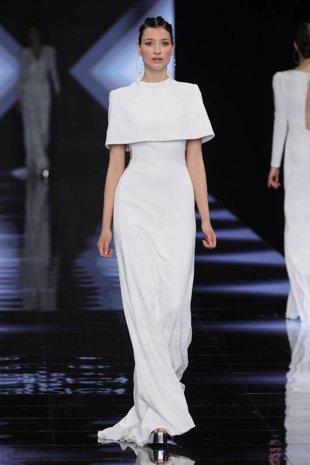 秀场| rosa clara 2024 新娘时装秀