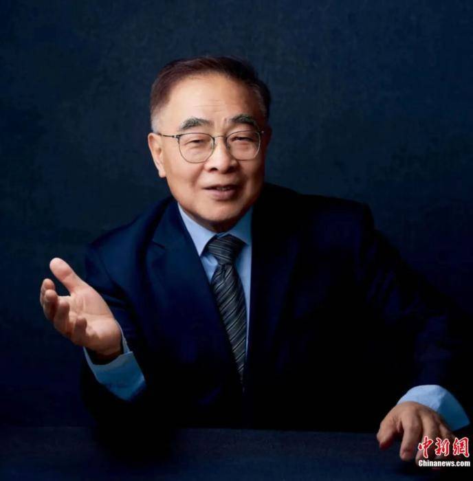 东西问·人物|张伯礼:生为医者_武汉_中医药_疫情