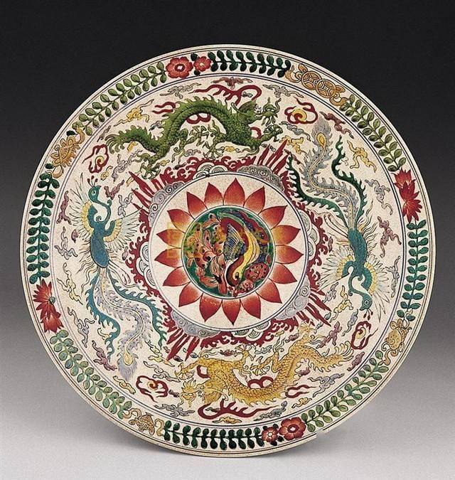 当年到底有多少文物迁往台湾?(附馆藏精品)_台北故宫_南京政府_青瓷