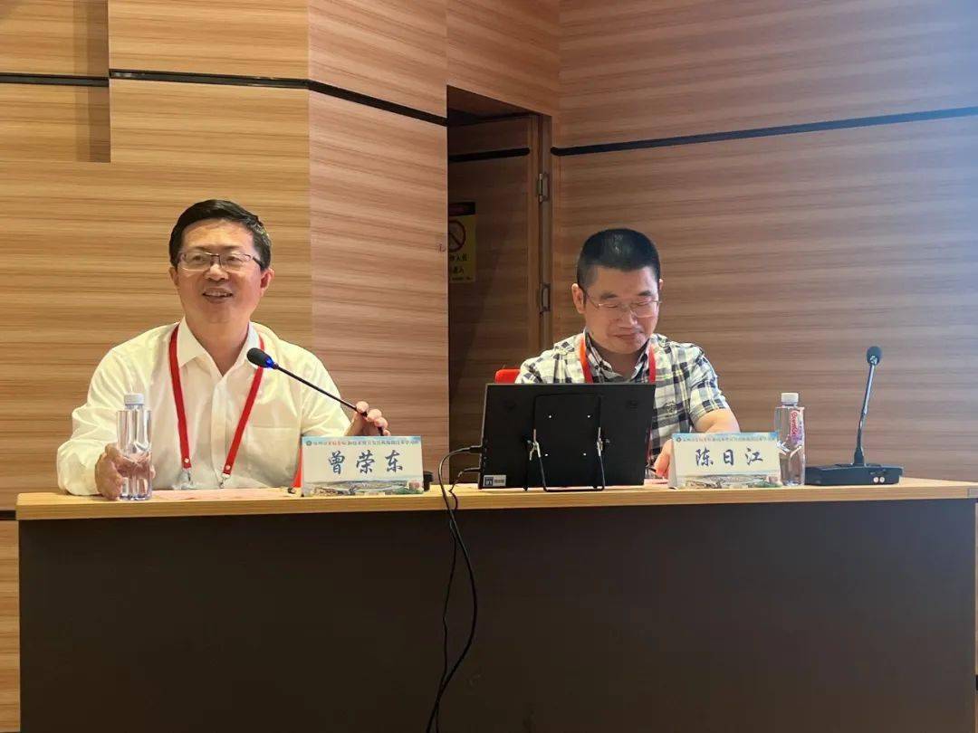 泉州市医学会骨科学分会主委李毅中教授,宁德市闽东医院骨科学科带头